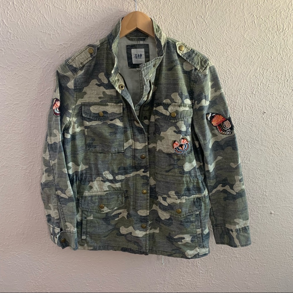 Gap Camo Butterfly Embroidered Oversized Jacket Size XS